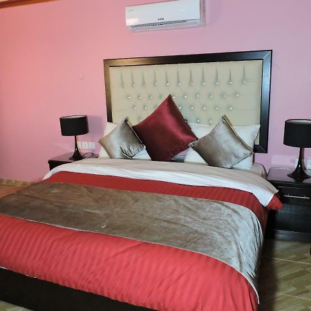 Valentine Inn Luxury Wadi Musa Eksteriør billede