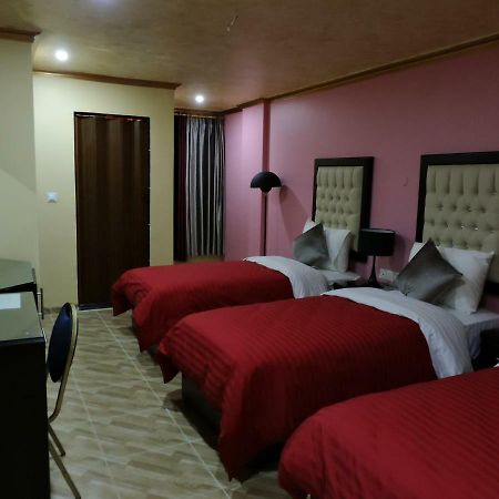 Valentine Inn Luxury Wadi Musa Eksteriør billede