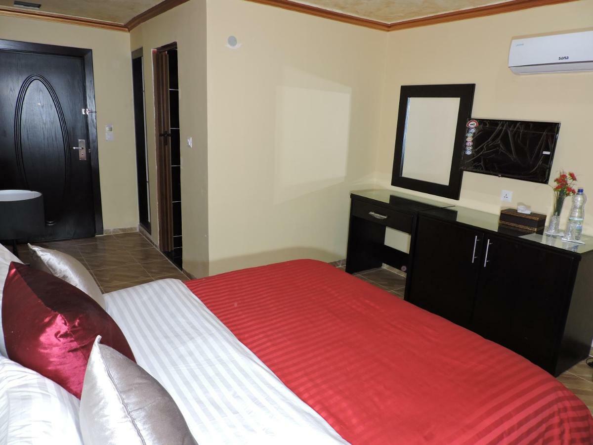 Valentine Inn Luxury Wadi Musa Eksteriør billede