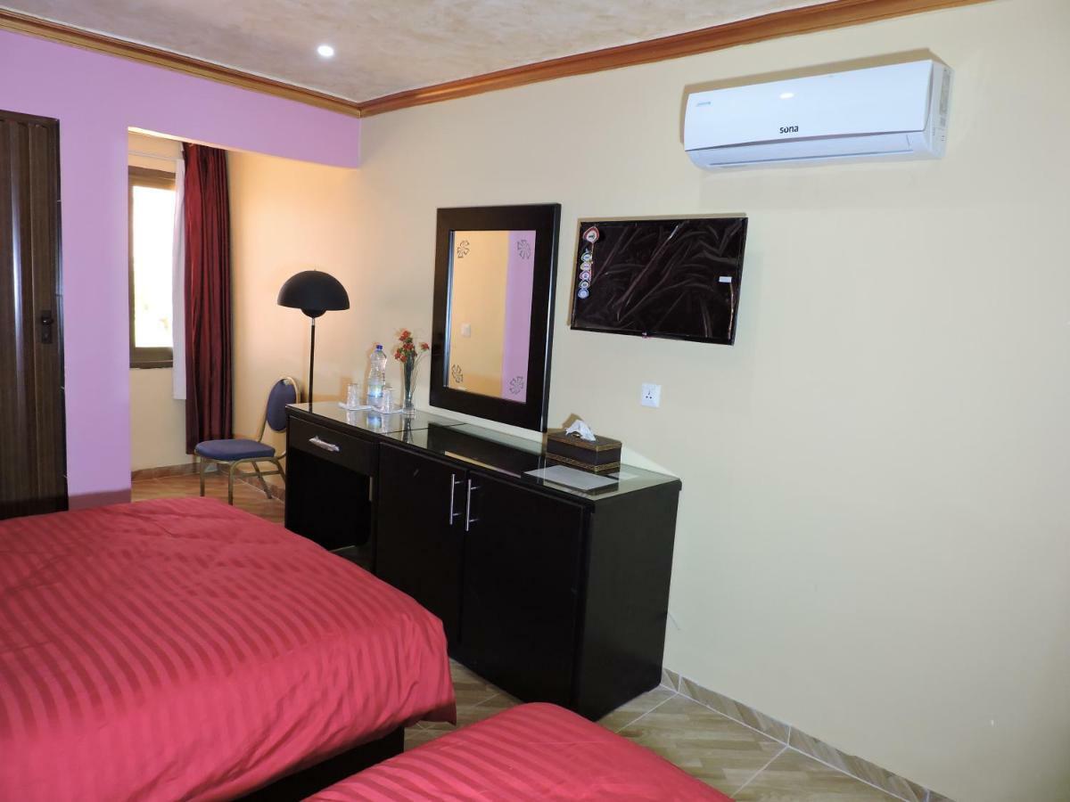 Valentine Inn Luxury Wadi Musa Eksteriør billede