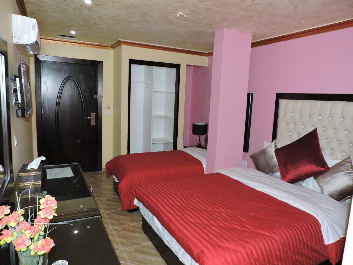 Valentine Inn Luxury Wadi Musa Eksteriør billede