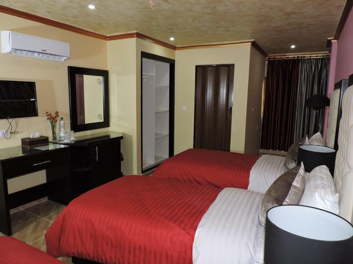 Valentine Inn Luxury Wadi Musa Eksteriør billede