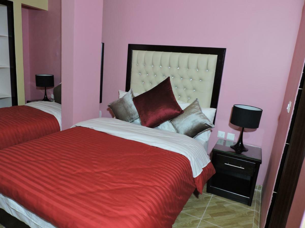 Valentine Inn Luxury Wadi Musa Eksteriør billede