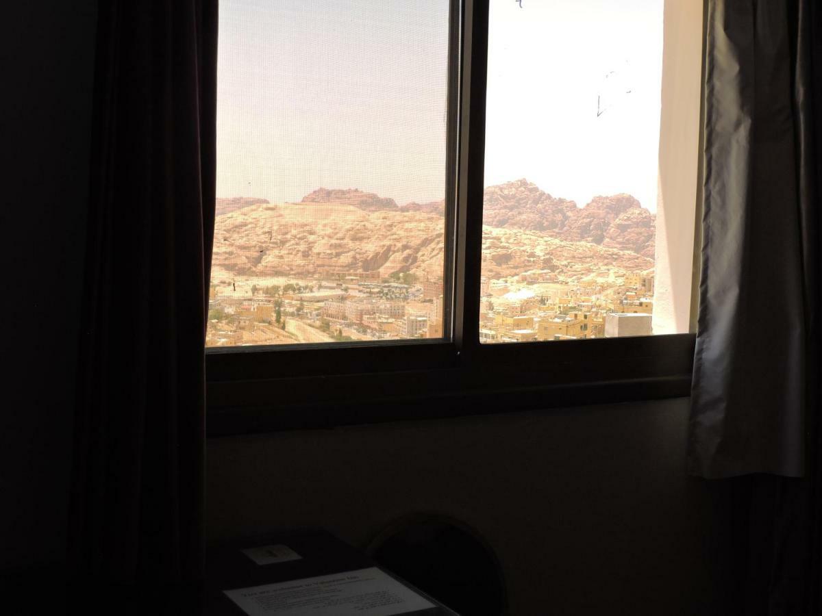 Valentine Inn Luxury Wadi Musa Eksteriør billede