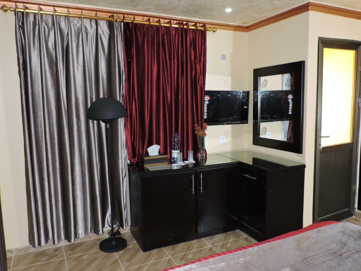 Valentine Inn Luxury Wadi Musa Eksteriør billede
