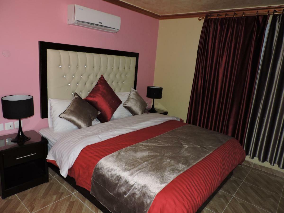Valentine Inn Luxury Wadi Musa Eksteriør billede