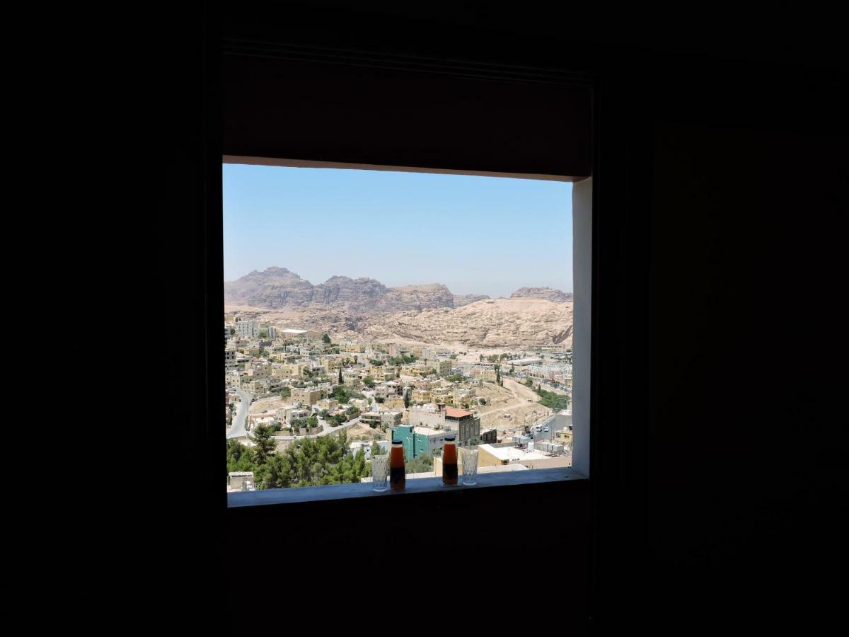 Valentine Inn Luxury Wadi Musa Eksteriør billede