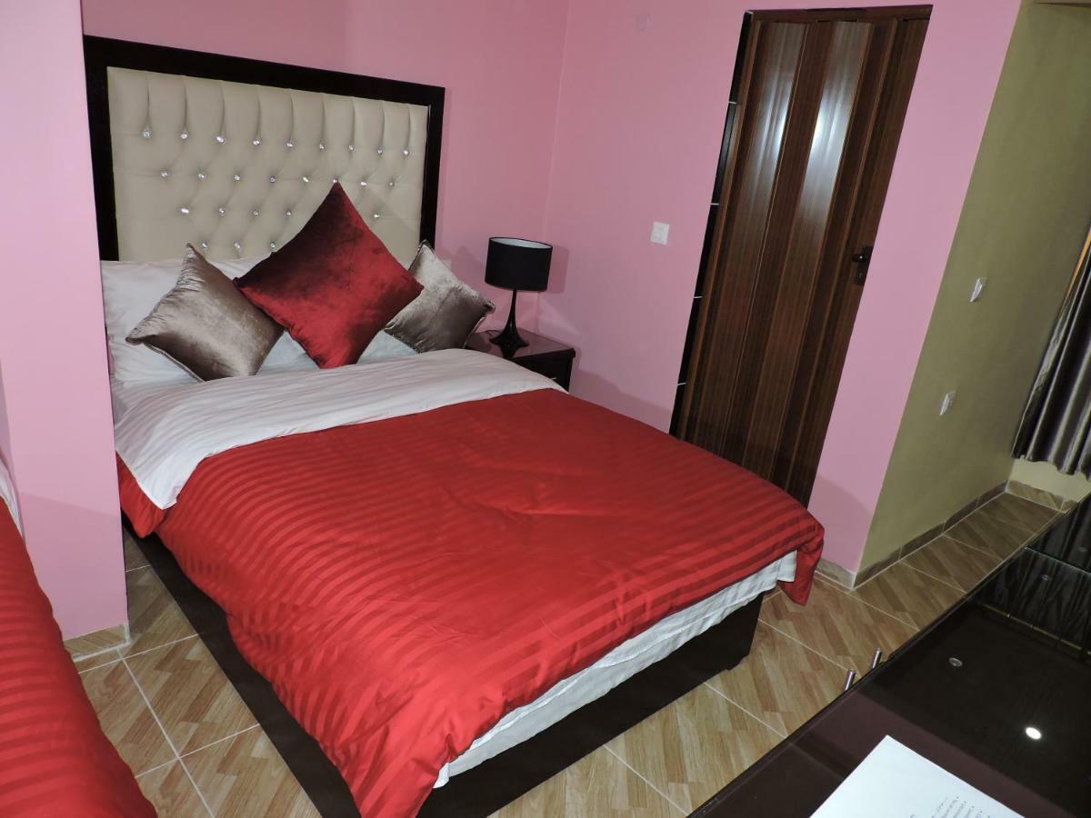 Valentine Inn Luxury Wadi Musa Eksteriør billede